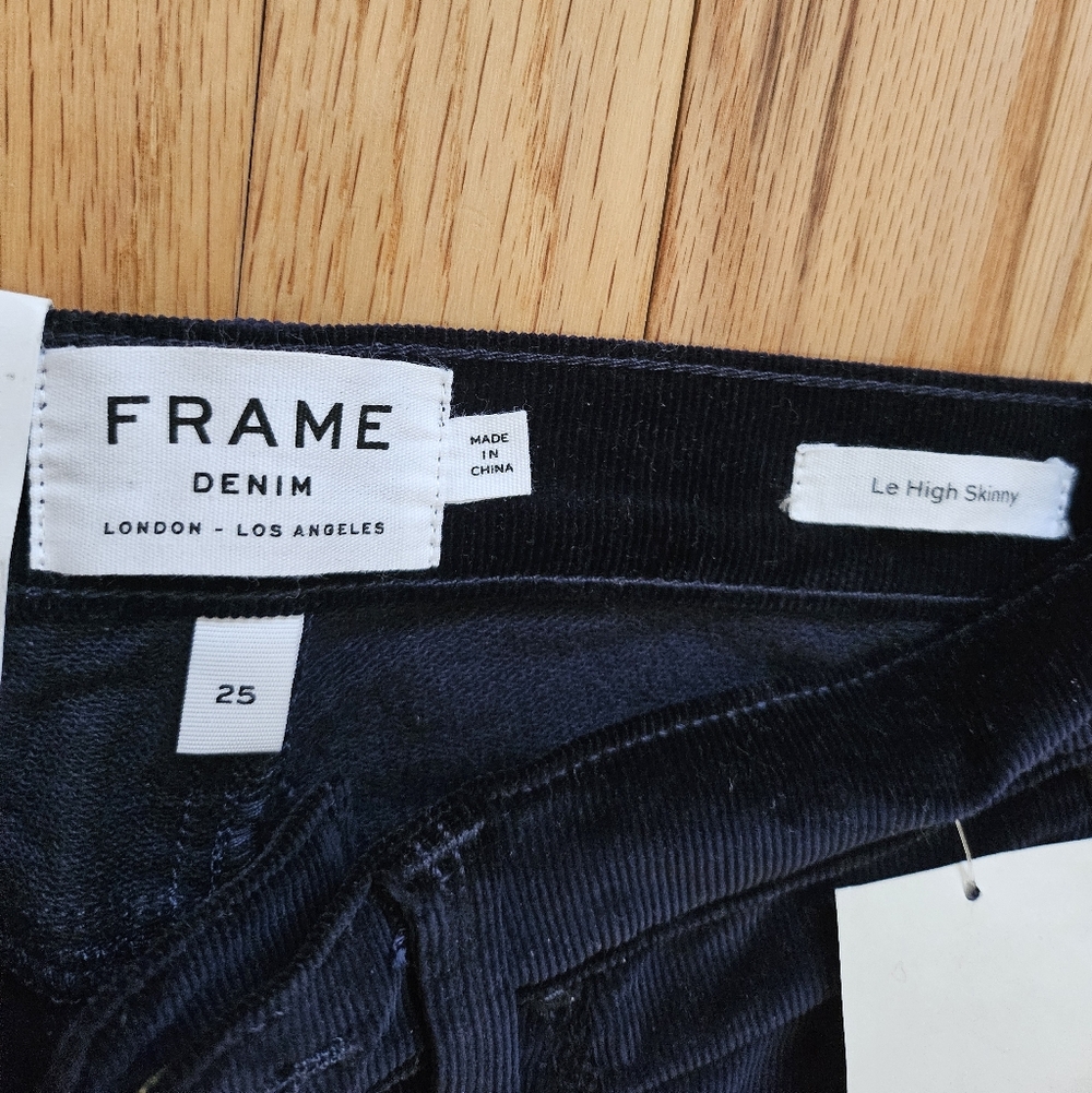 Frame Jeans - Picture 4 of 4